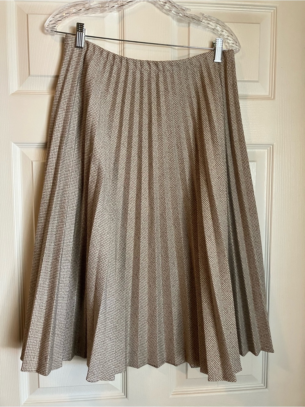 Women's Taupe Pleated A-Line Skirt